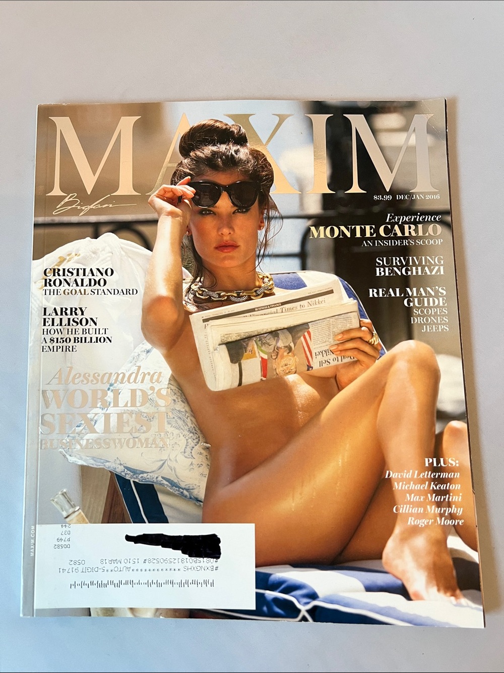 MAXIM Magazine - Cover Alessandra Ambrosio - Dec 2015/January 2016 - Issue 209